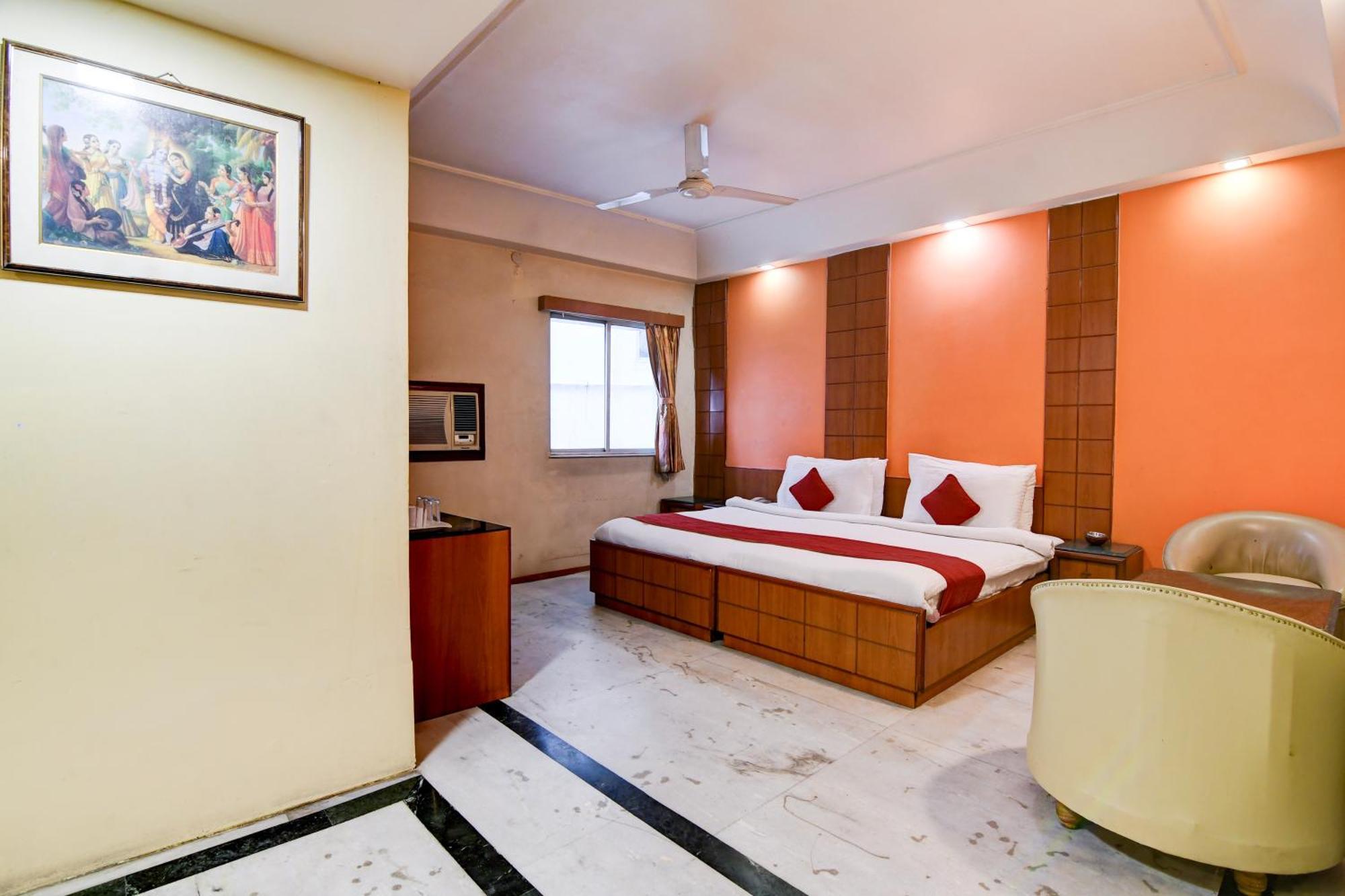 Hotel King'S Crown Kolkata Exterior photo